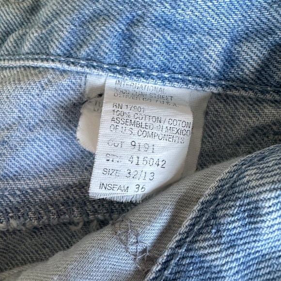 Vintage Rocky Mountain Clothing Co. “Rockies” High-Rise Bareback Jeans 32×36 - Picture 6 of 6